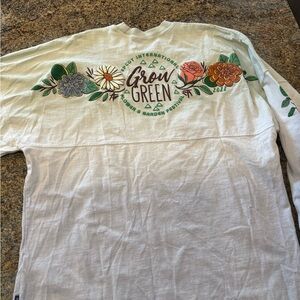 2022 Disney Epcot Flower & Garden Festival Ombré Grow‎ Green Spirit Jersey Sz M
